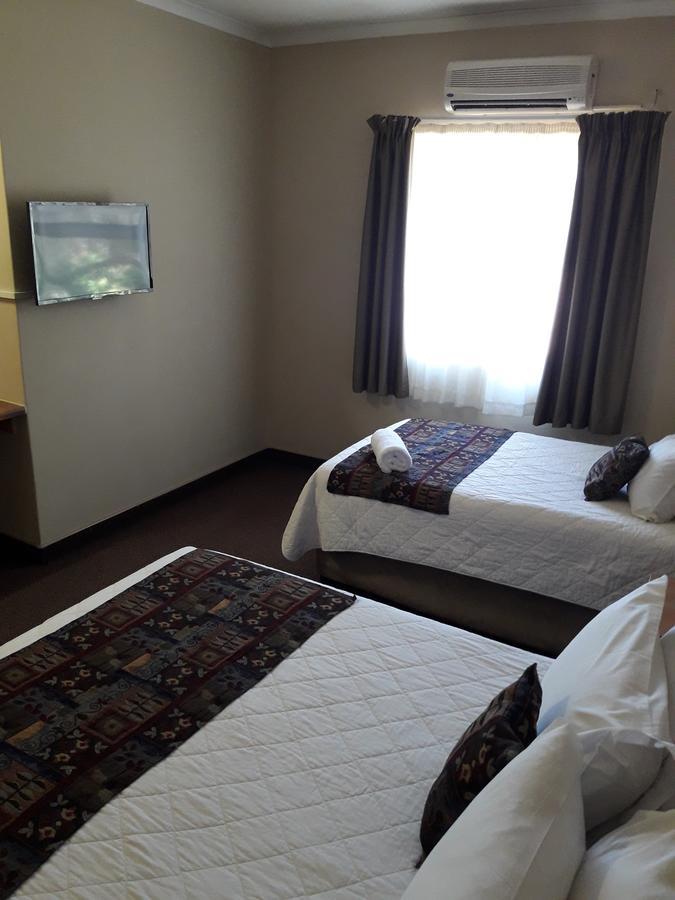 Airport Hotel Kimberley Eksteriør bilde